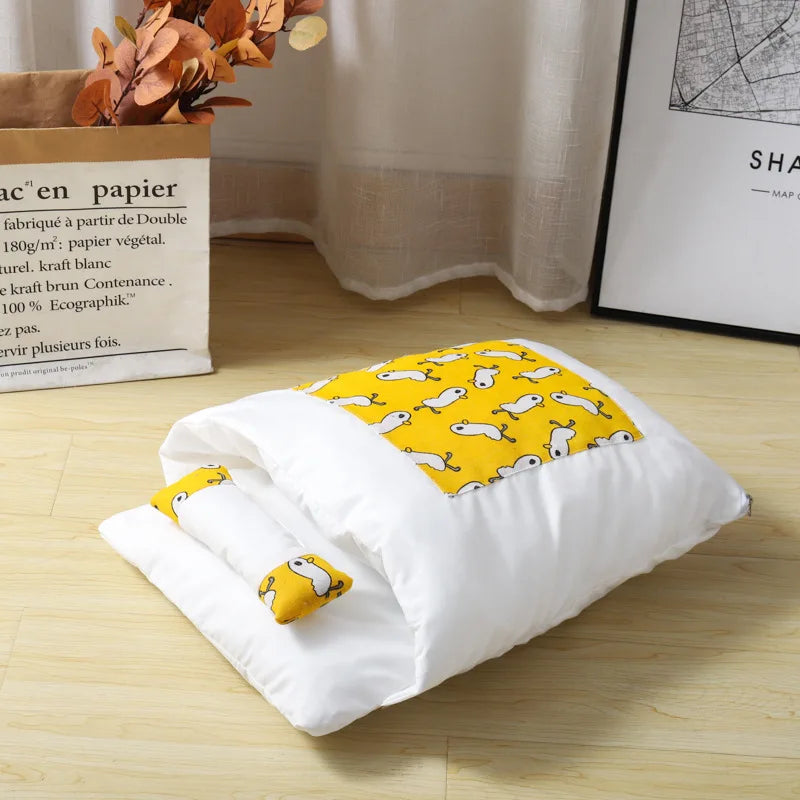 Japanese Style Cat Sleeping Bag, Washable, Semi Enclosed Cat Bed, Warm Cat Bed, Winter Cat House, Cat Bed